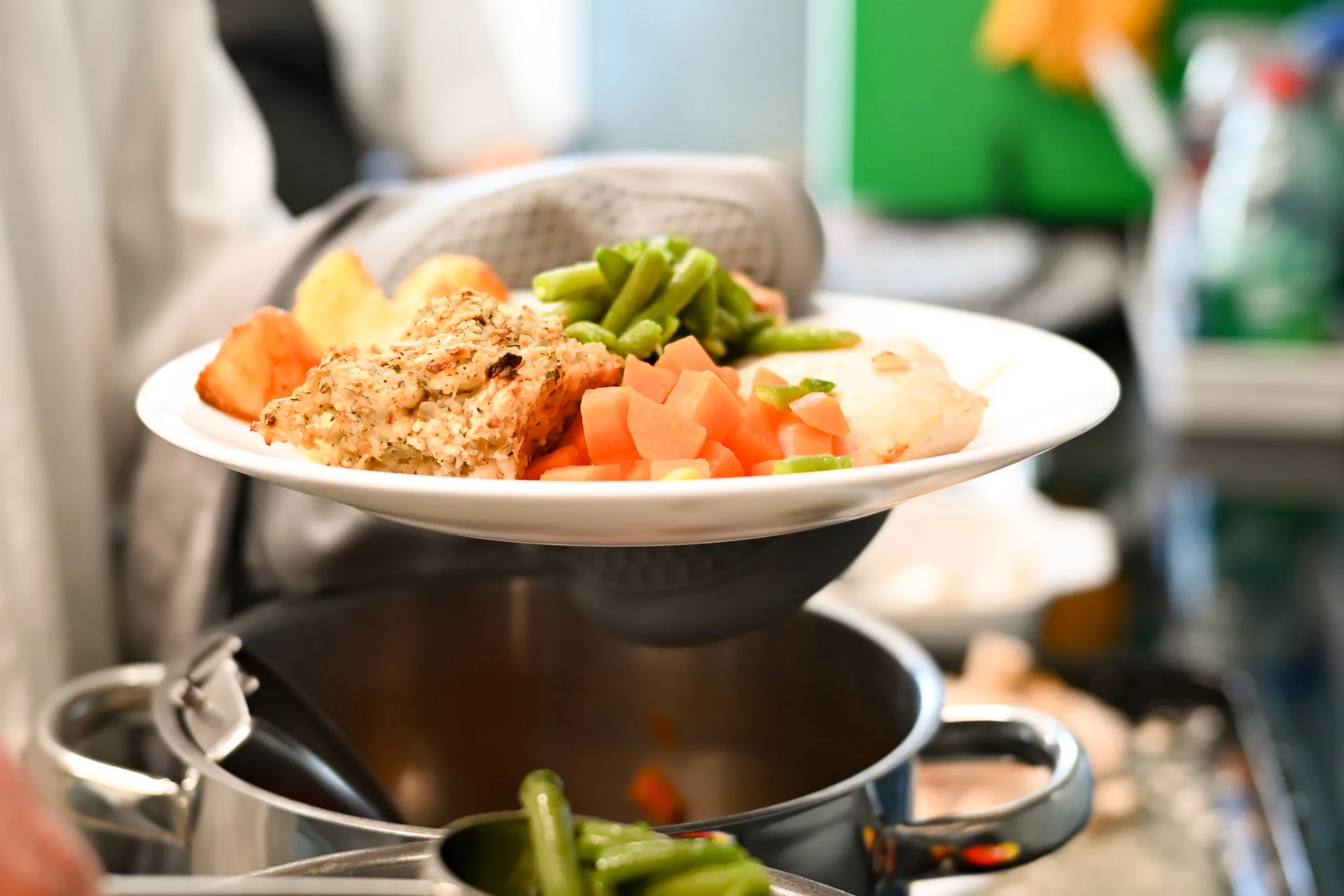 Fresh lunch being served — Bromley Photography, Chislehurst